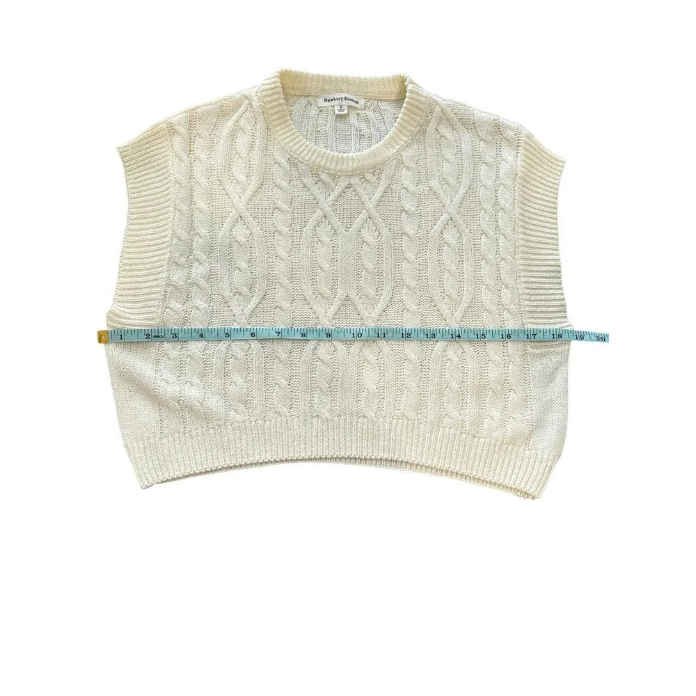 Newbury Kustom Ivory Cable Knit Sweater Vest Women’s S Chunky Cropped Preppy - Picture 6 of 7